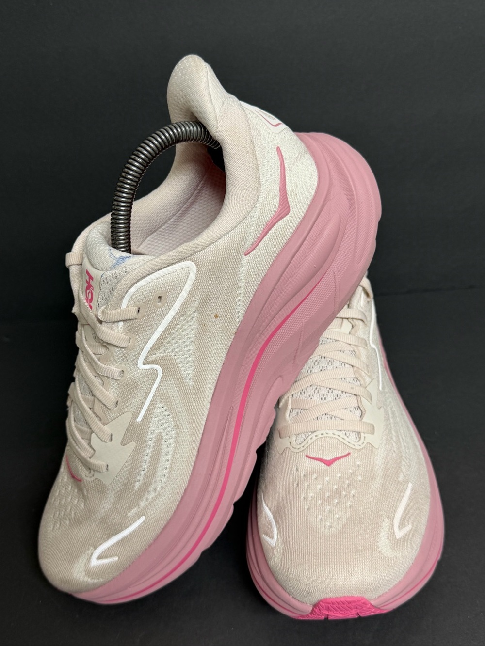Hoka Clifton 10 Women’s Size 9.5 Rose Pale Pink Running Shoes BARELY WORN - Picture 3 of 11